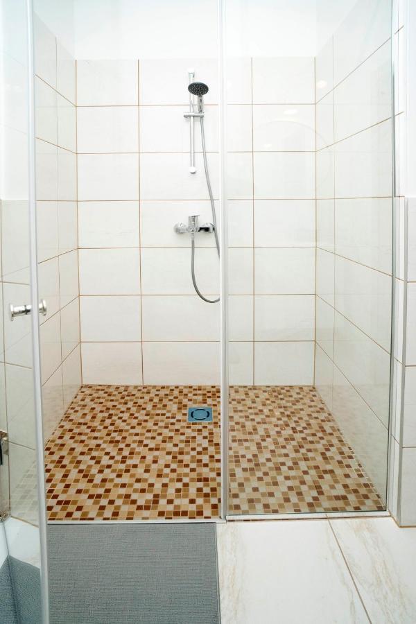 Central Station Apartment No8 Каунас Екстериор снимка